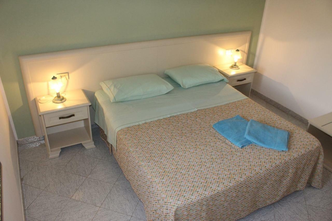 Hotel Santa Chiara Capo Vaticano Esterno foto